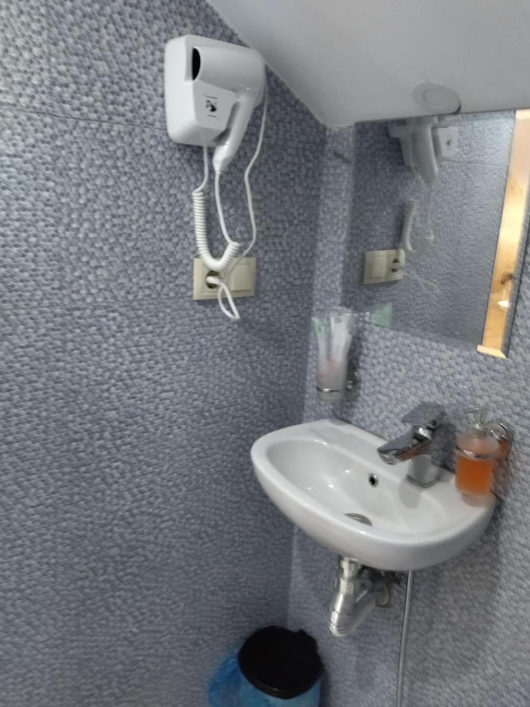Hotel Alismereti Zekari Exteriör bild